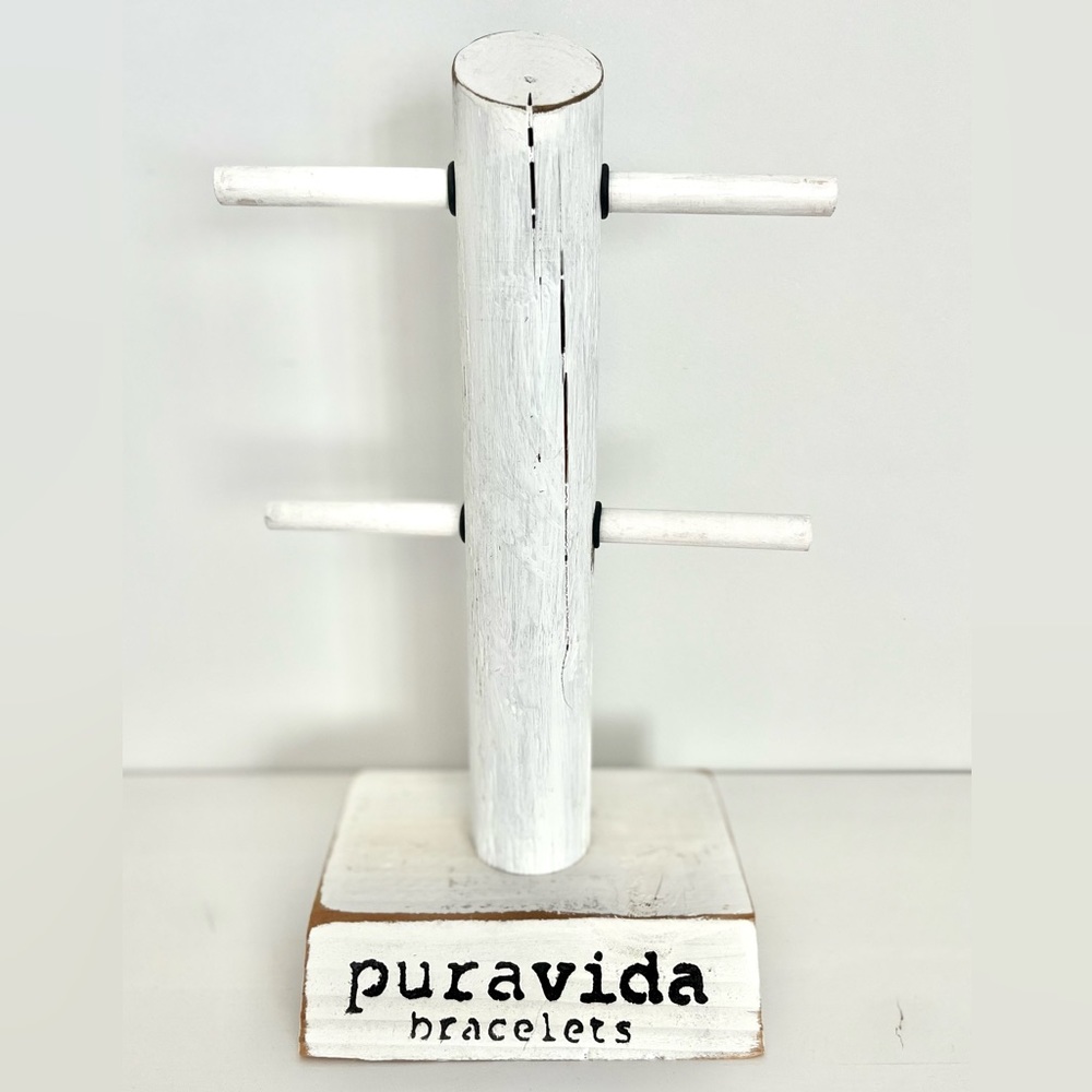 Puravida Jewelry Display